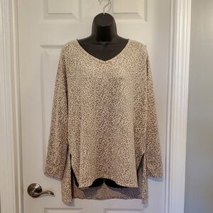 American Eagle Leopard Print Tunic Style V-Neck Sweater